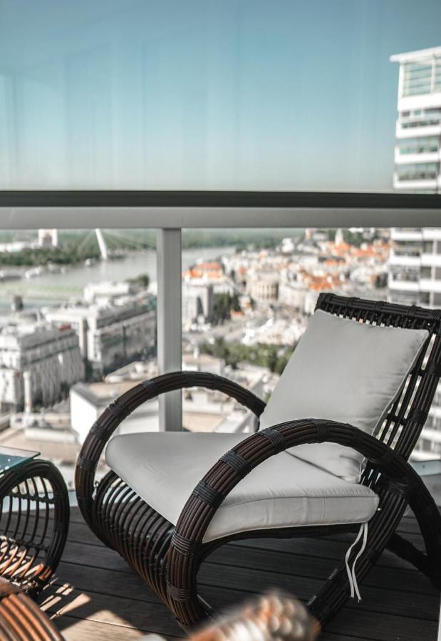 Voir Apartment บราติสลาวา ภายนอก รูปภาพ